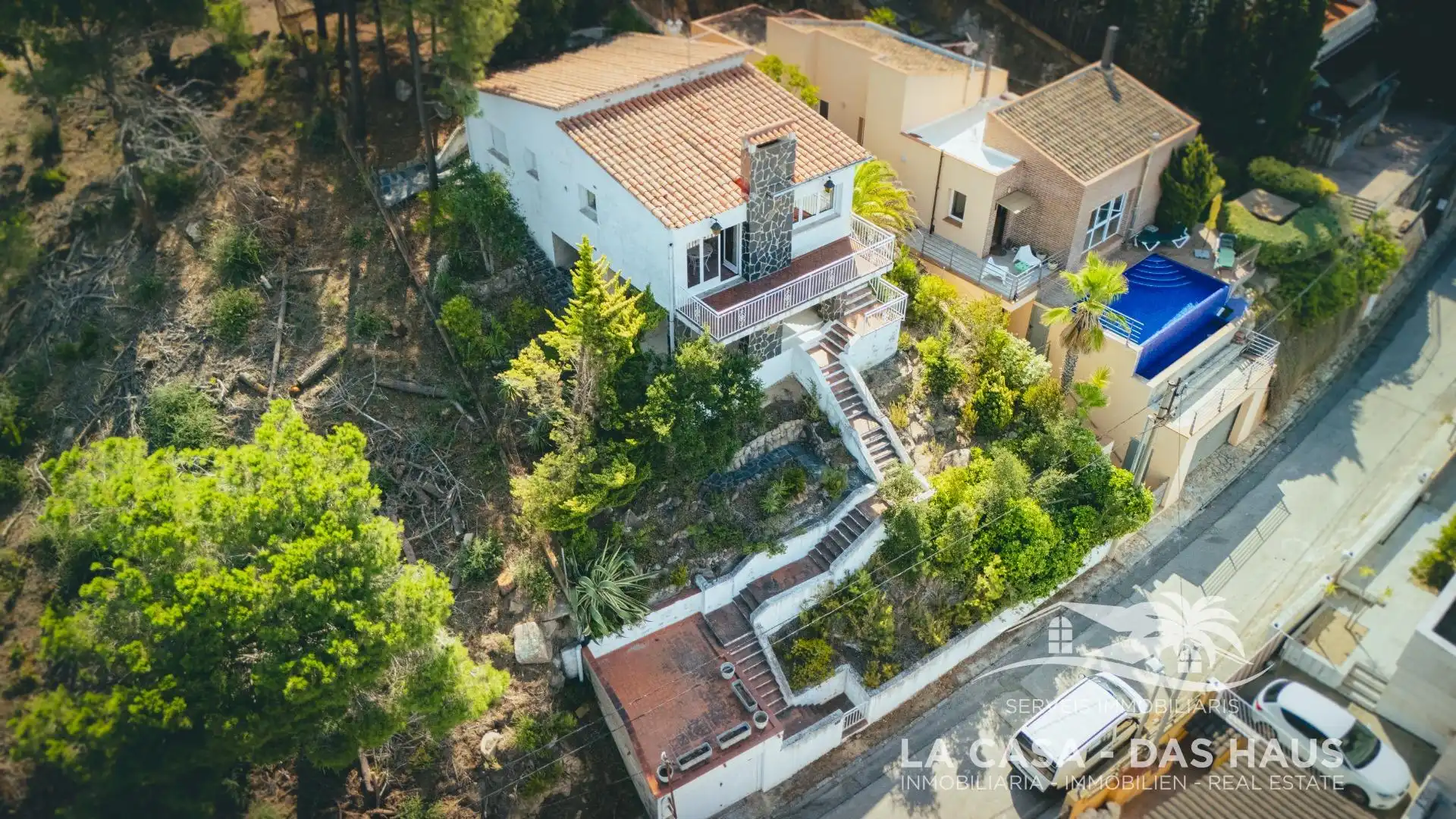 Außenansicht von Haus oder Chalet zum Verkauf in Lloret de Mar mit Privatgarten, Terrasse und Abstellraum