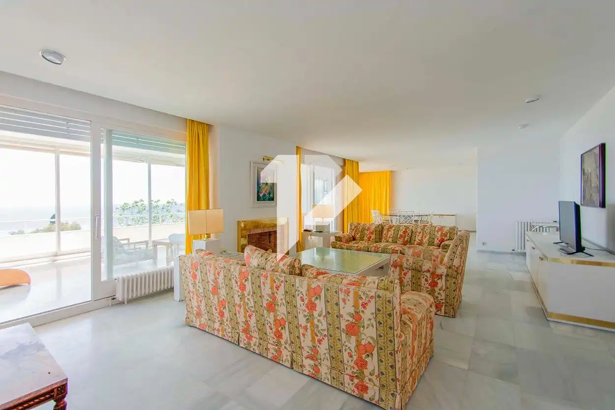 Living room of Houses for sale in Castelldefels  with Private garden, Terrace and Community pool