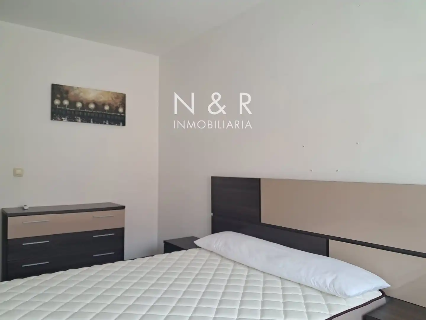 Bedroom of Flat for rent in Santiago de Compostela   with Heating and Furnished