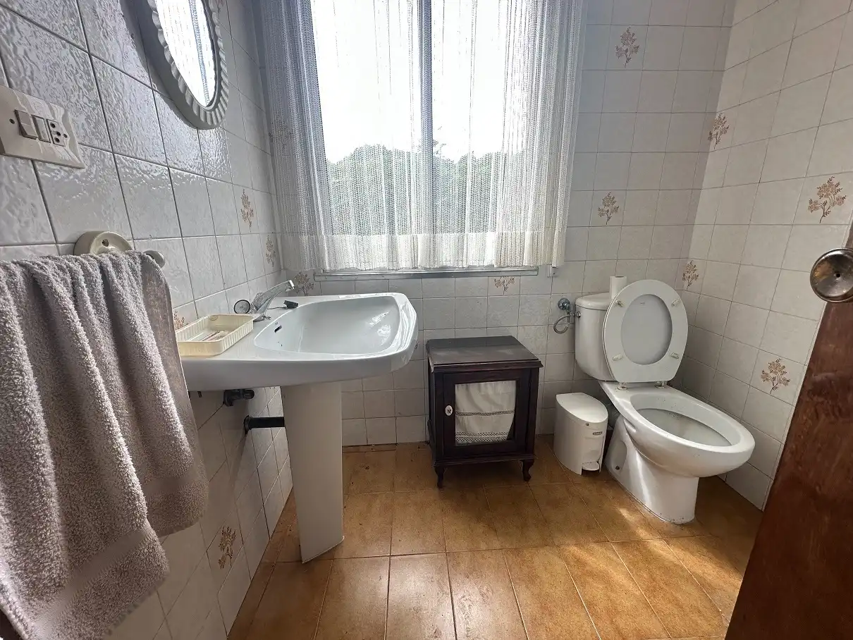 Baño de Casa o chalet en venta en O Pino  con Jardín privado, Terraza y Amueblado