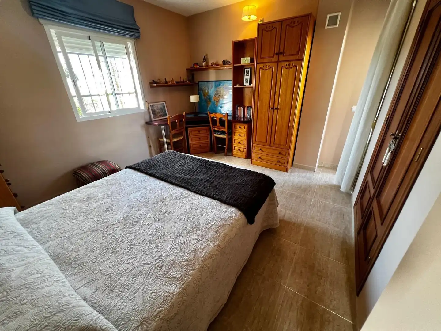 Dormitori de Casa o xalet en venda en Málaga amb Aire condicionat, Calefacció i Jardí privat