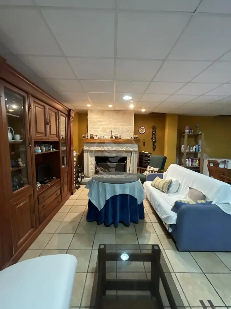 Casa o xalet en venda en Linares amb Aire condicionat