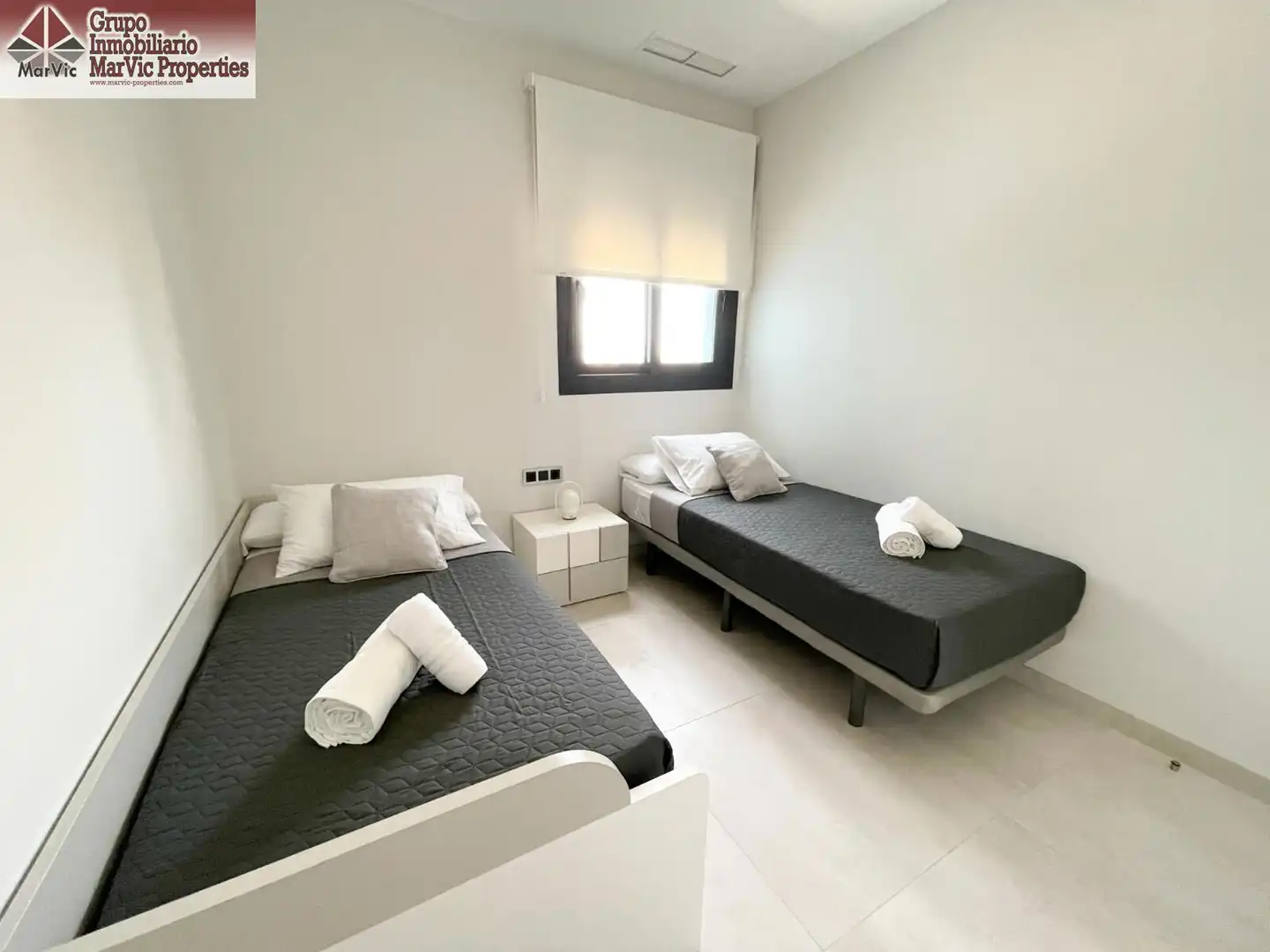 Schlafzimmer von Wohnung zum Verkauf in Benidorm mit Terrasse, Möbliert und Gemeinschaftspool