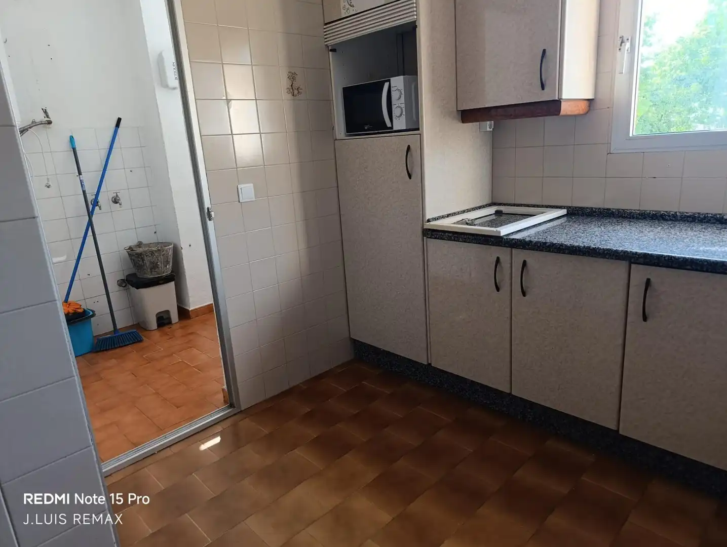 Kitchen of Flat for sale in Bormujos  with Air Conditioner and Terrace