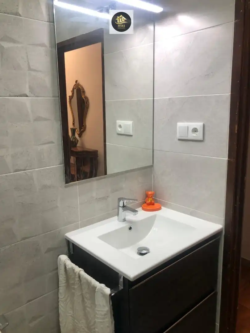 Bathroom of Flat for sale in Úbeda  with Storage room