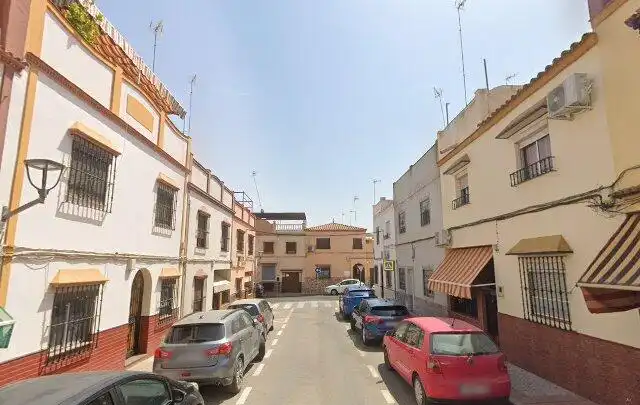 Vista exterior de Casa adosada en venda en Alcalá de Guadaira