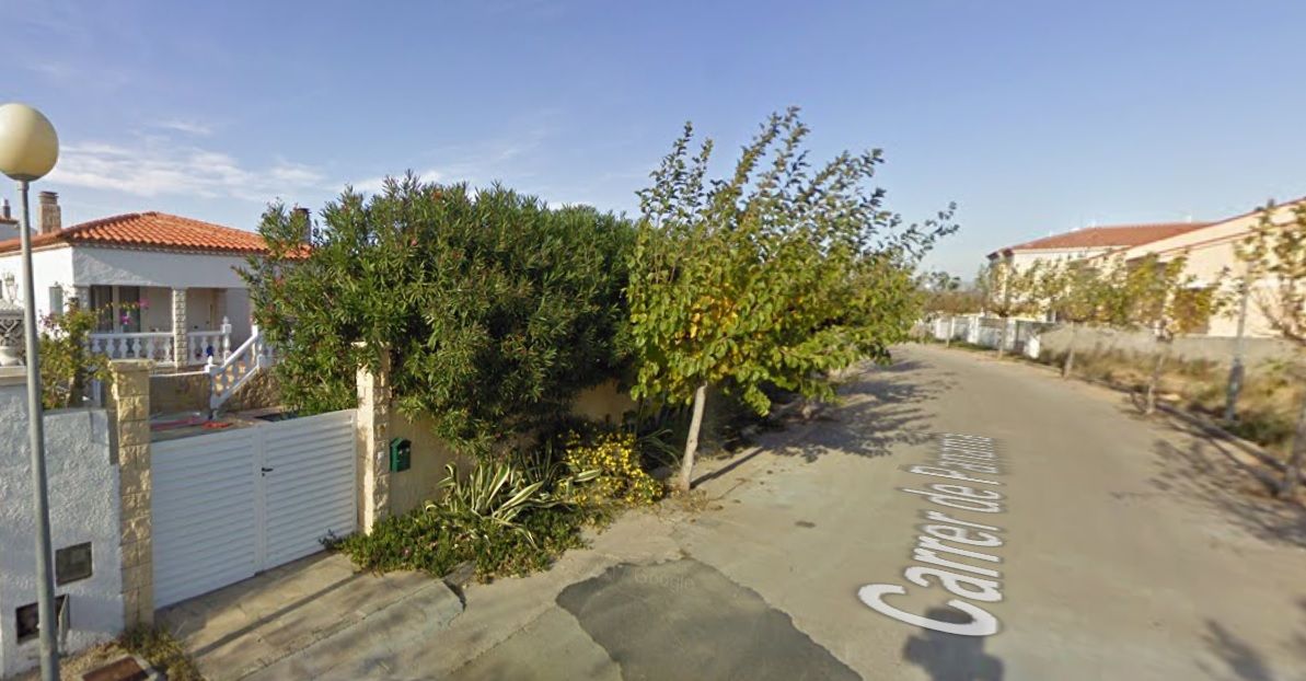 Exterior view of House or chalet for sale in Mont-roig del Camp
