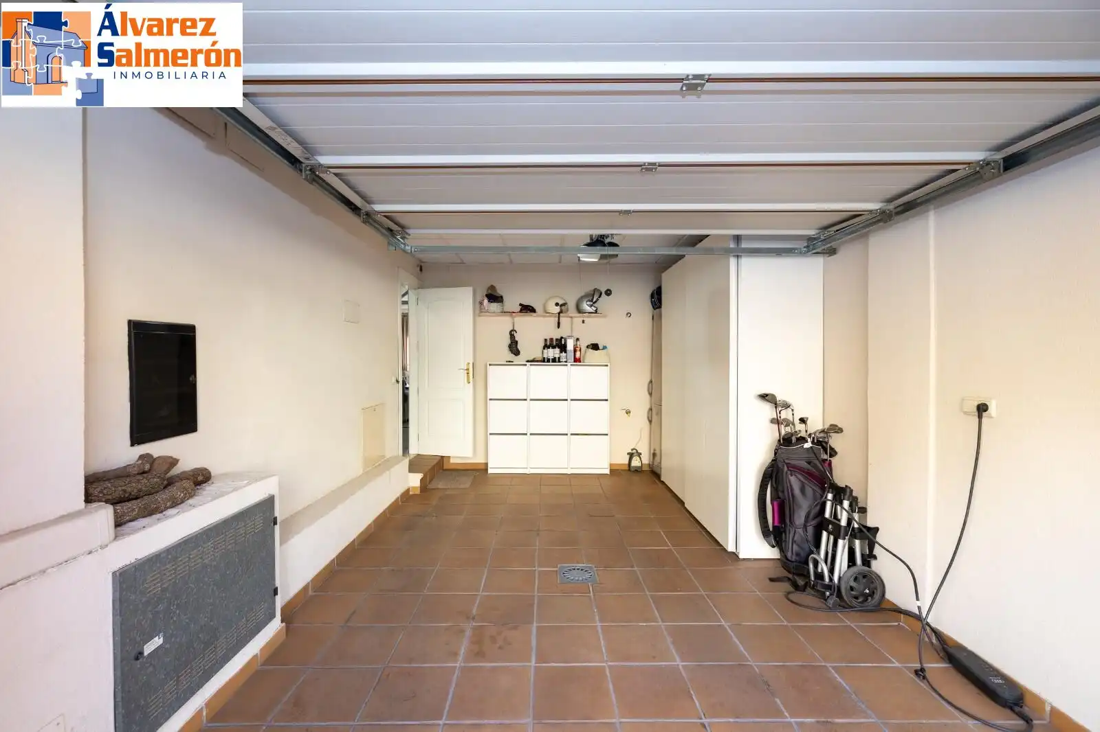 Casa adosada en venta en Granada con Aire acondicionado, Calefacción y Terraza