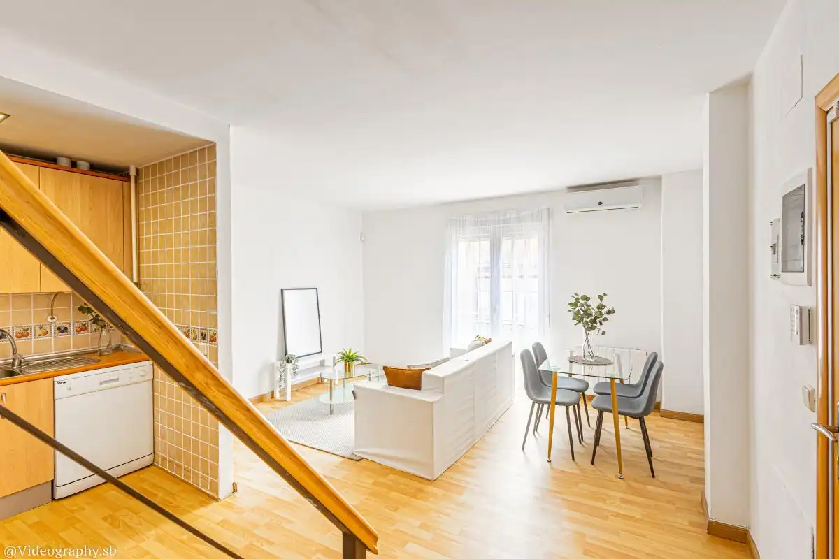 Sala d'estar de Dúplex en venda en San Sebastián de los Reyes amb Aire condicionat i Calefacció