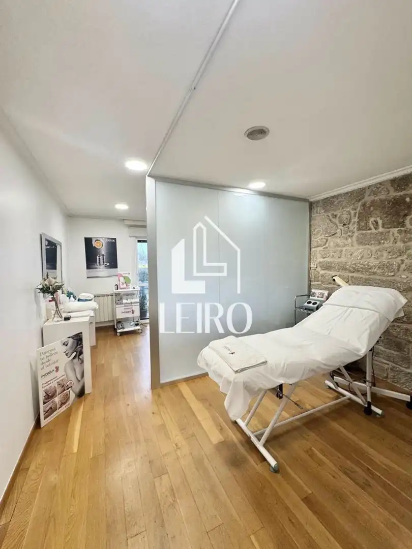 Local comercial de lloguer a Vilagarcía, imagen 8