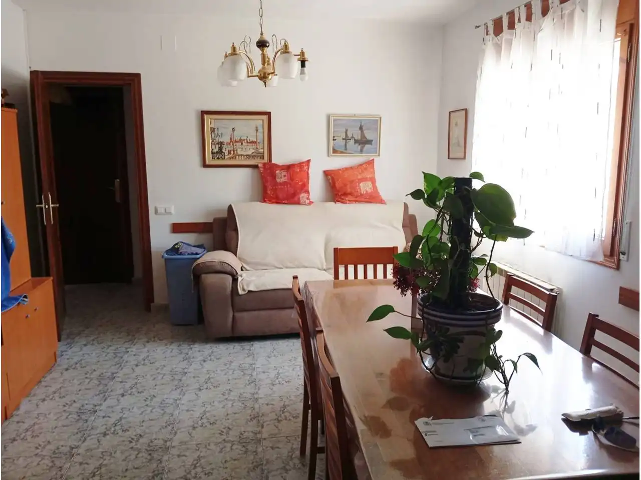 Casa con giardino in vendita a Bellvei, imagen 3