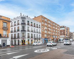 Vista exterior de Pis de lloguer en  Madrid Capital amb Calefacció i Moblat