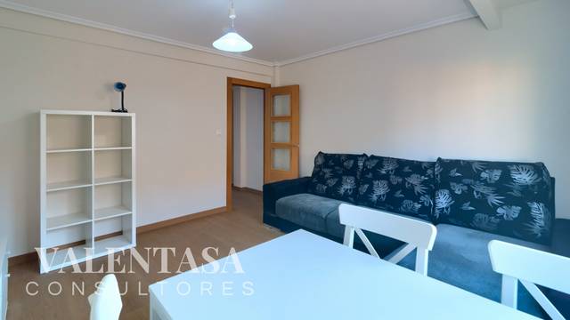 Piso en Alquiler en Carrer d'Enric Navarro en Barrio de Benimaclet