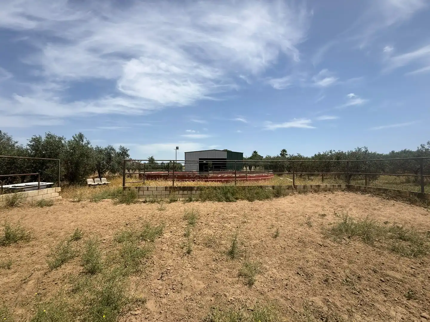 Country house zum Verkauf in Utrera mit Privatgarten, Terrasse und Schwimmbad