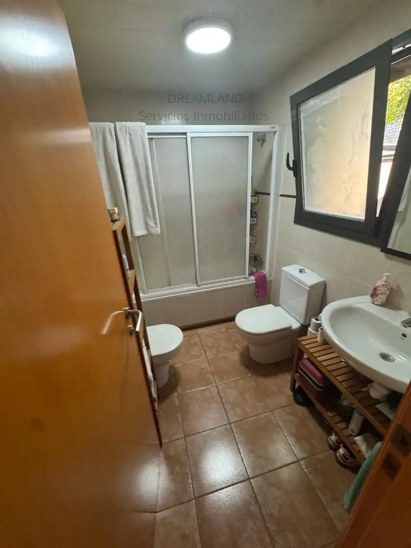 Bathroom of Houses for sale in Piera  with Air Conditioner and Heating