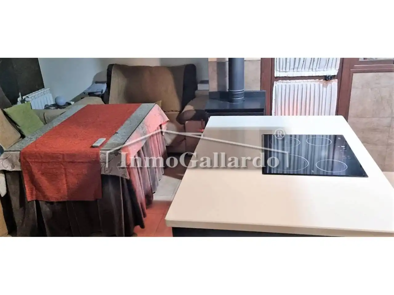 Houses for sale in Cuevas de San Marcos  with Air Conditioner and Terrace