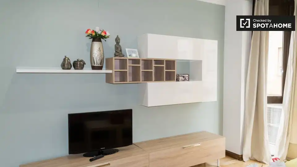 Flat for rent in Adelfas