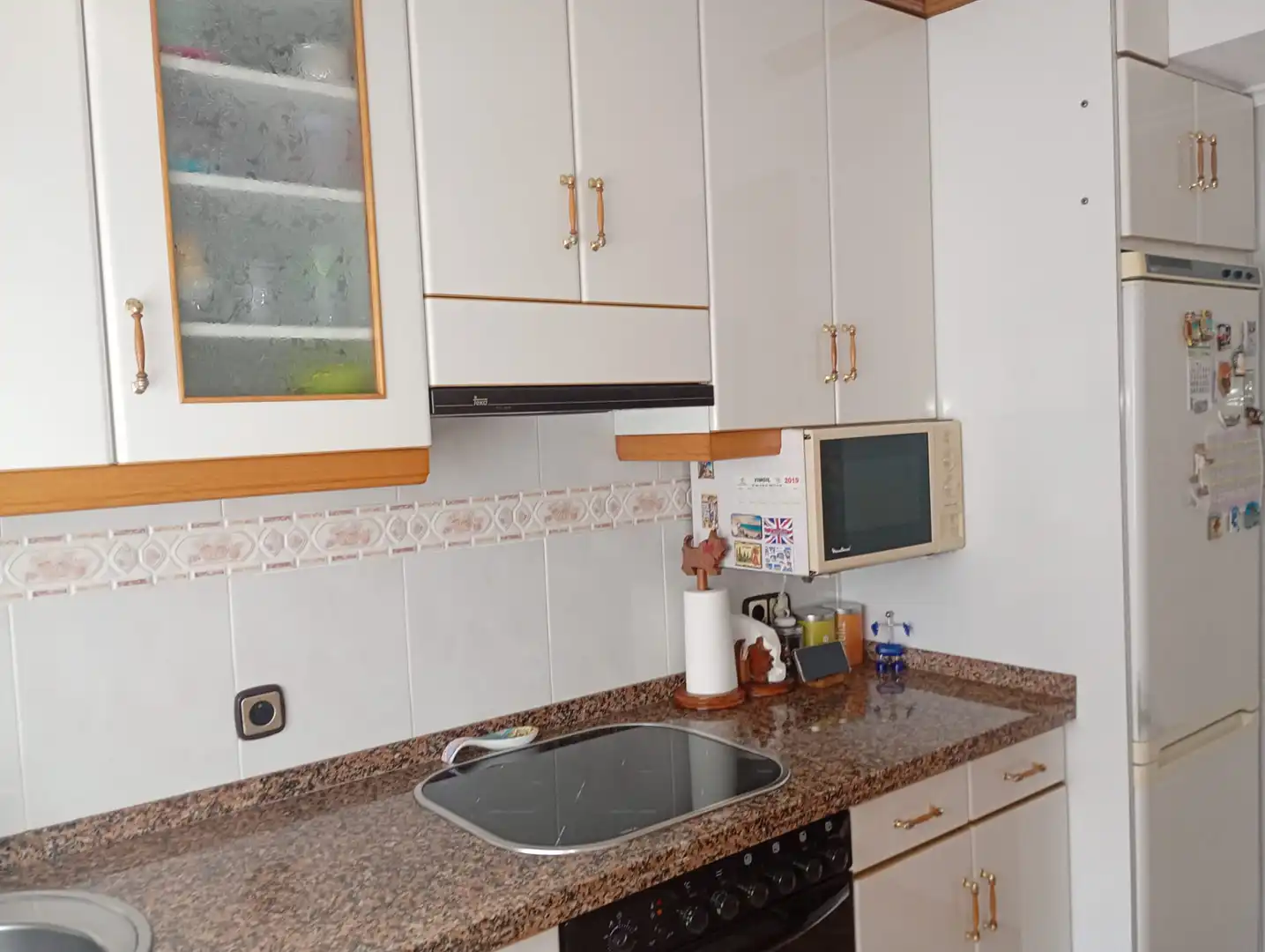 Kitchen of Flat for sale in Gijón   with Parquet flooring, Furnished and Oven