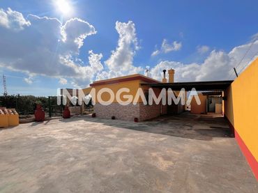 Casa rústica en venta en Bulevar del Xúquer