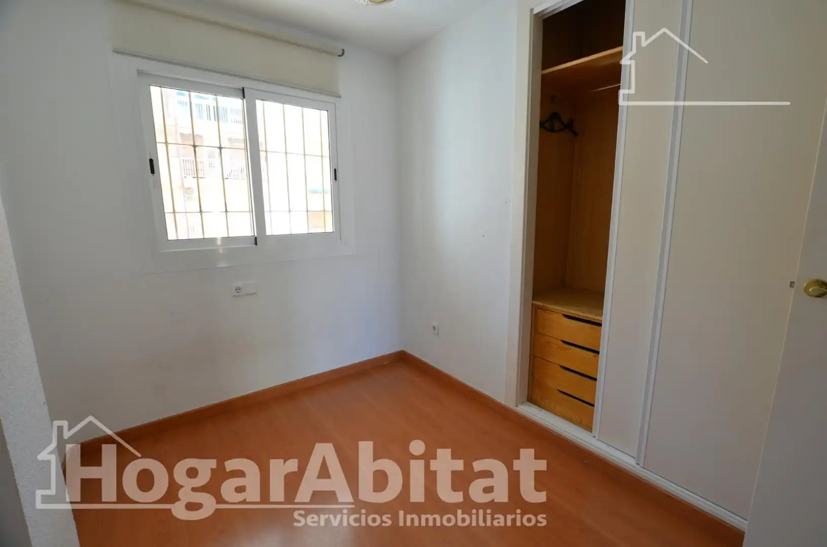 Bedroom of Flat for sale in El Campello  with Air Conditioner, Heating and Private garden