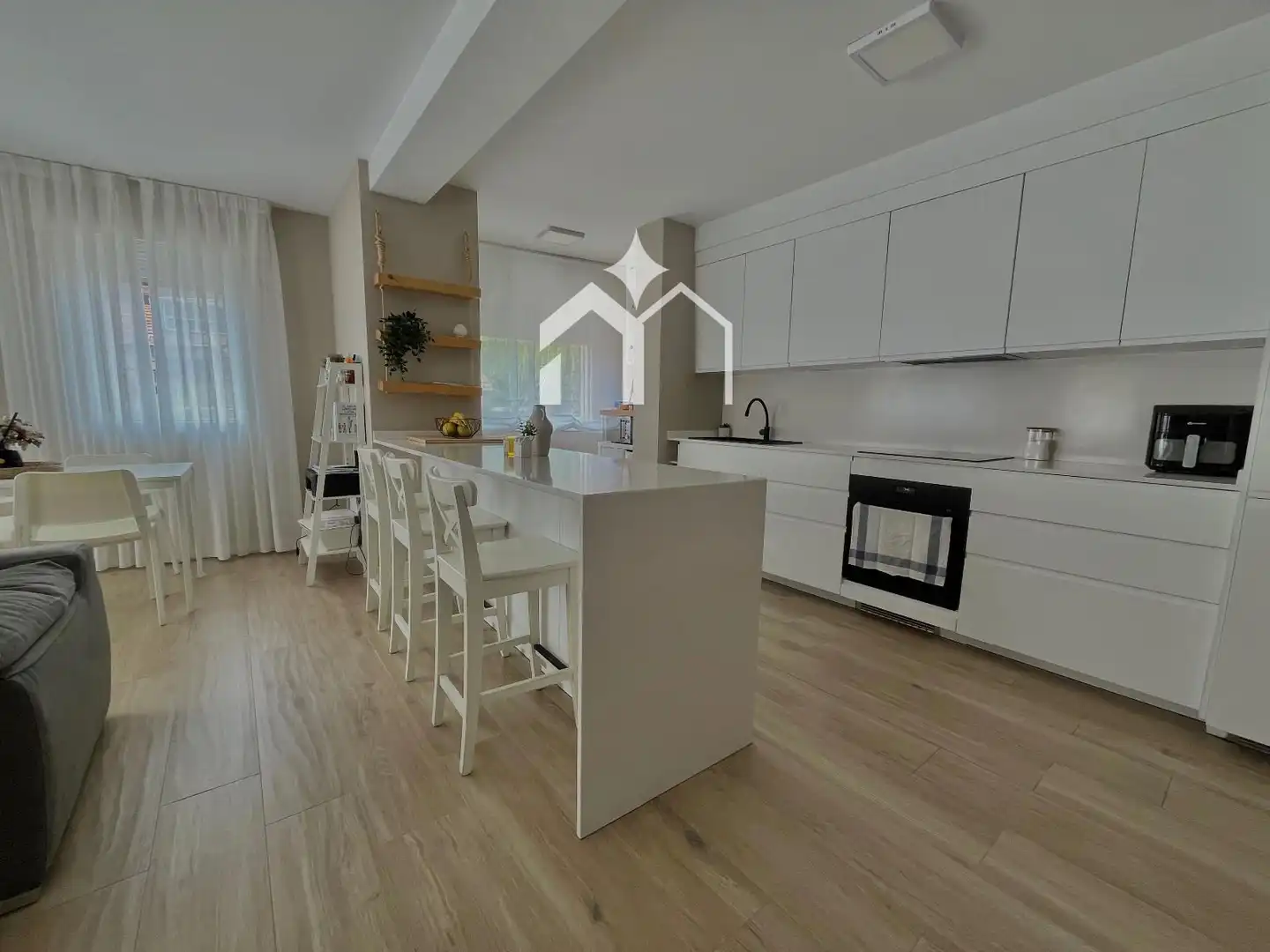 Küche von Maisonette zum Verkauf in Moaña mit Heizung, Terrasse und Möbliert