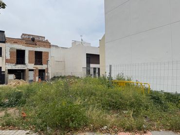 Terreno residenziale in vendita a Calle Músico Enrique Báez Centella 17
