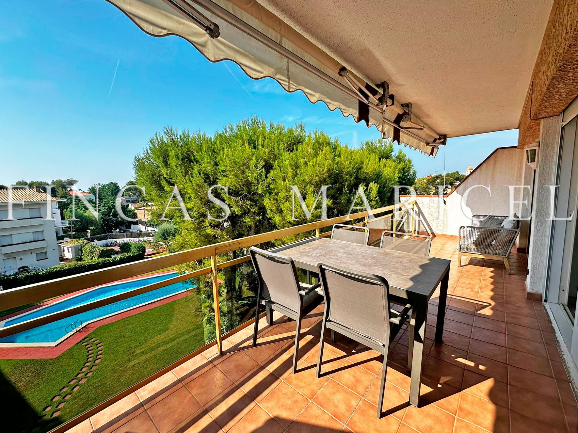 Terraza de Piso en venta en Sitges con Calefacción, Terraza y Trastero