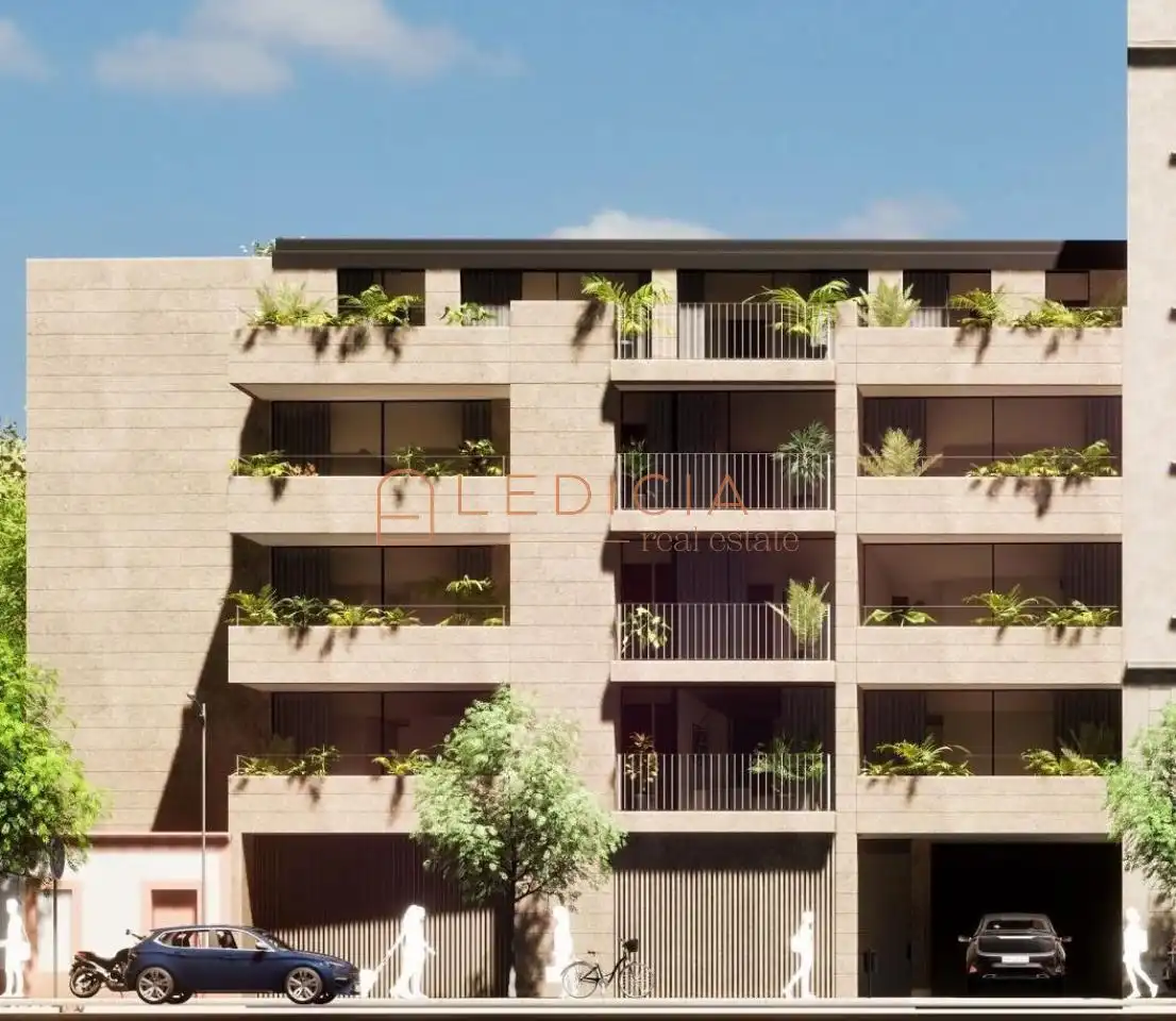 Vista exterior de Piso en venta en Vigo  con Aire acondicionado, Calefacción y Terraza