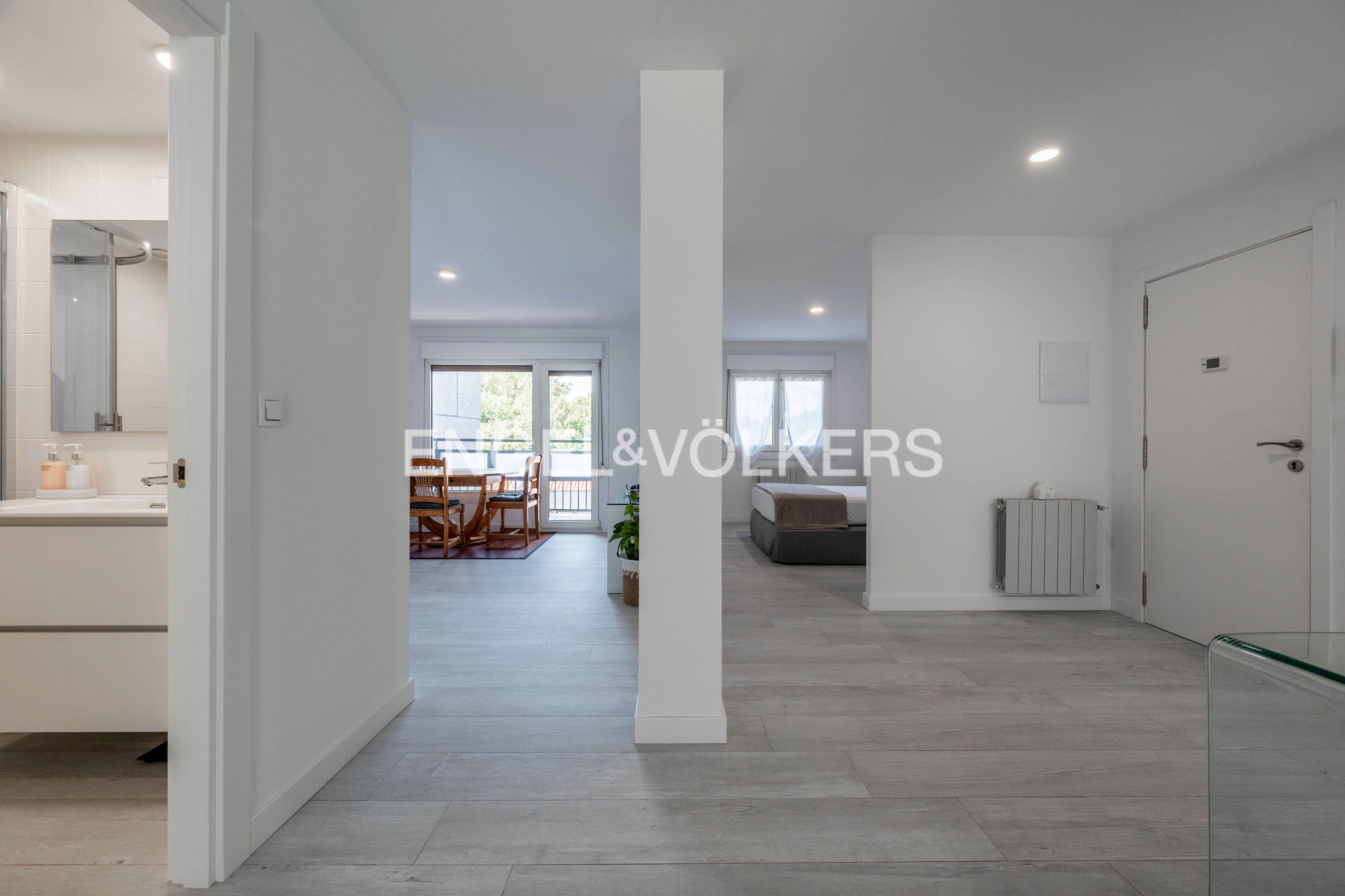 Vista exterior de Apartament en venda en Donostia - San Sebastián  amb Calefacció