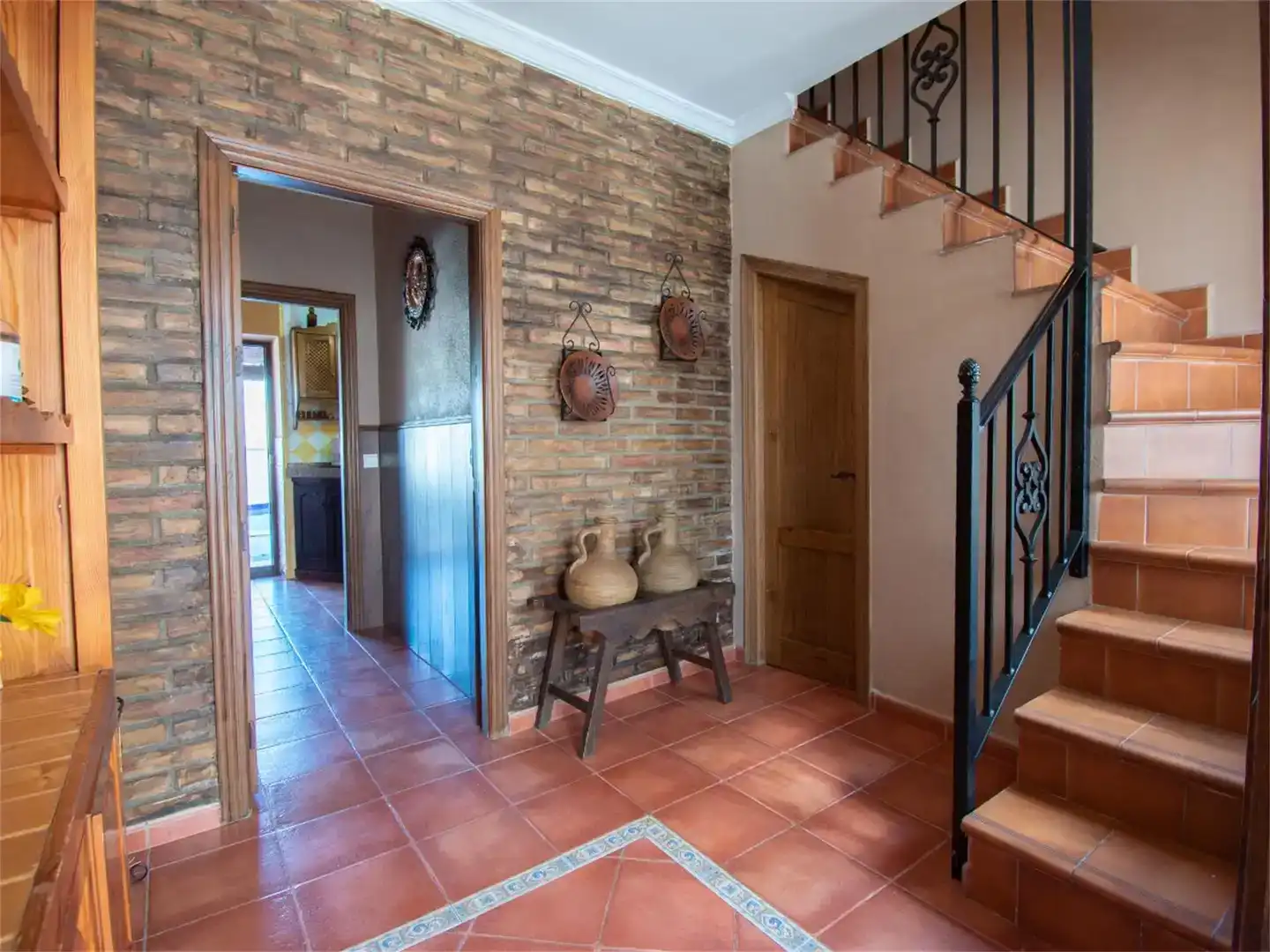 Casa adosada en venda en Arriate amb Aire condicionat, Piscina i Moblat