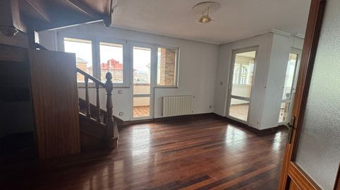 Foto 4 von Maisonette zur Miete in Calle Manuel González Hoyos, 7, Valdenoja, Santander