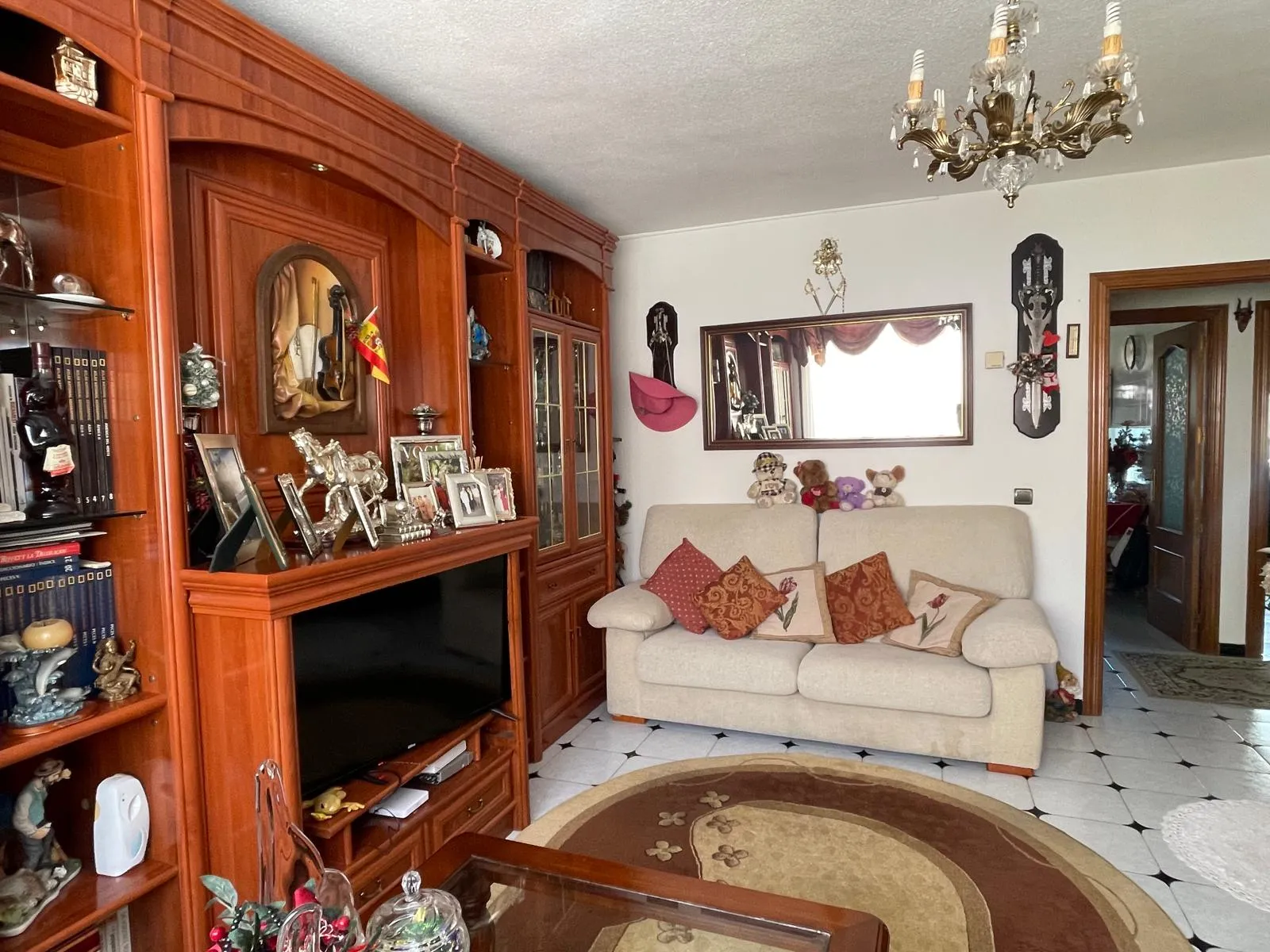 Living room of Flat for sale in  Madrid Capital  with Air Conditioner, Heating and Parquet flooring