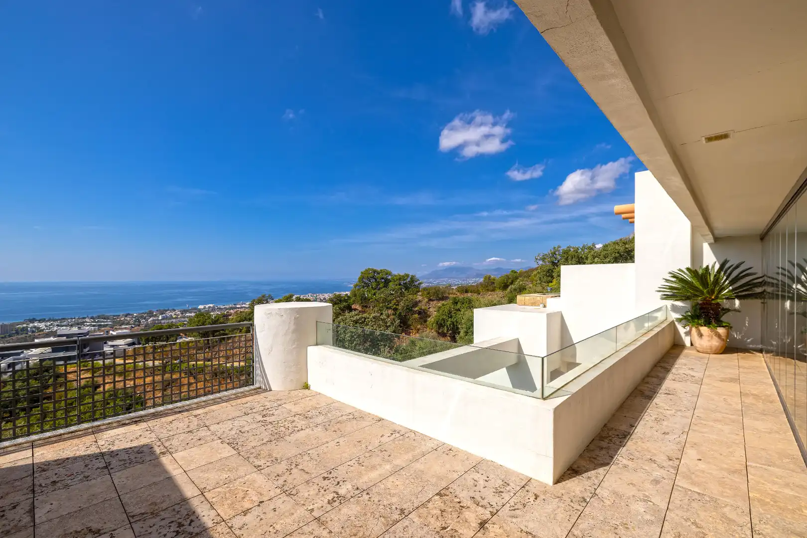 Flat with pool for sale in Urbanizacion los Altos de los Monteros, imagen 28