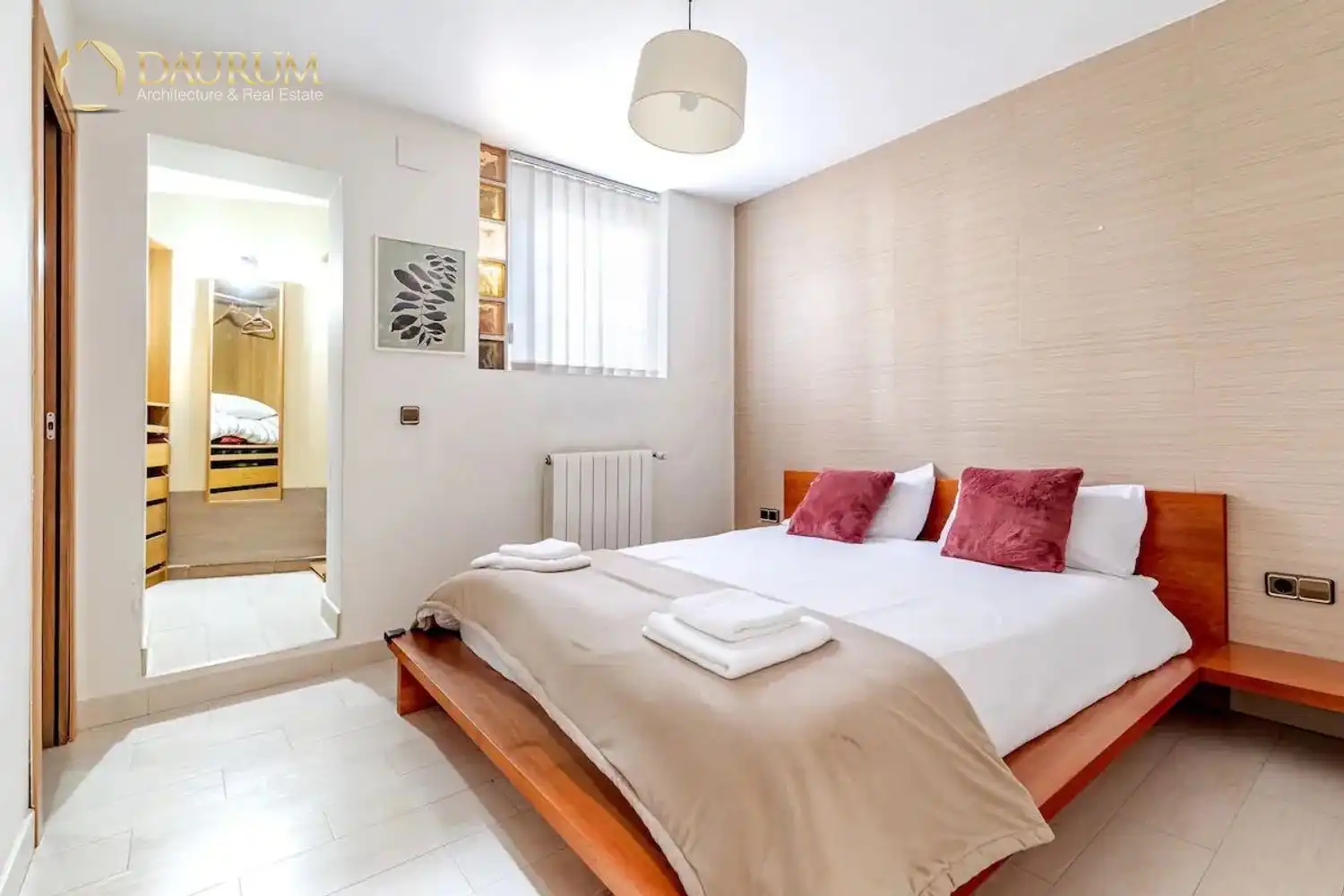 Bedroom of Houses for sale in Hortaleza