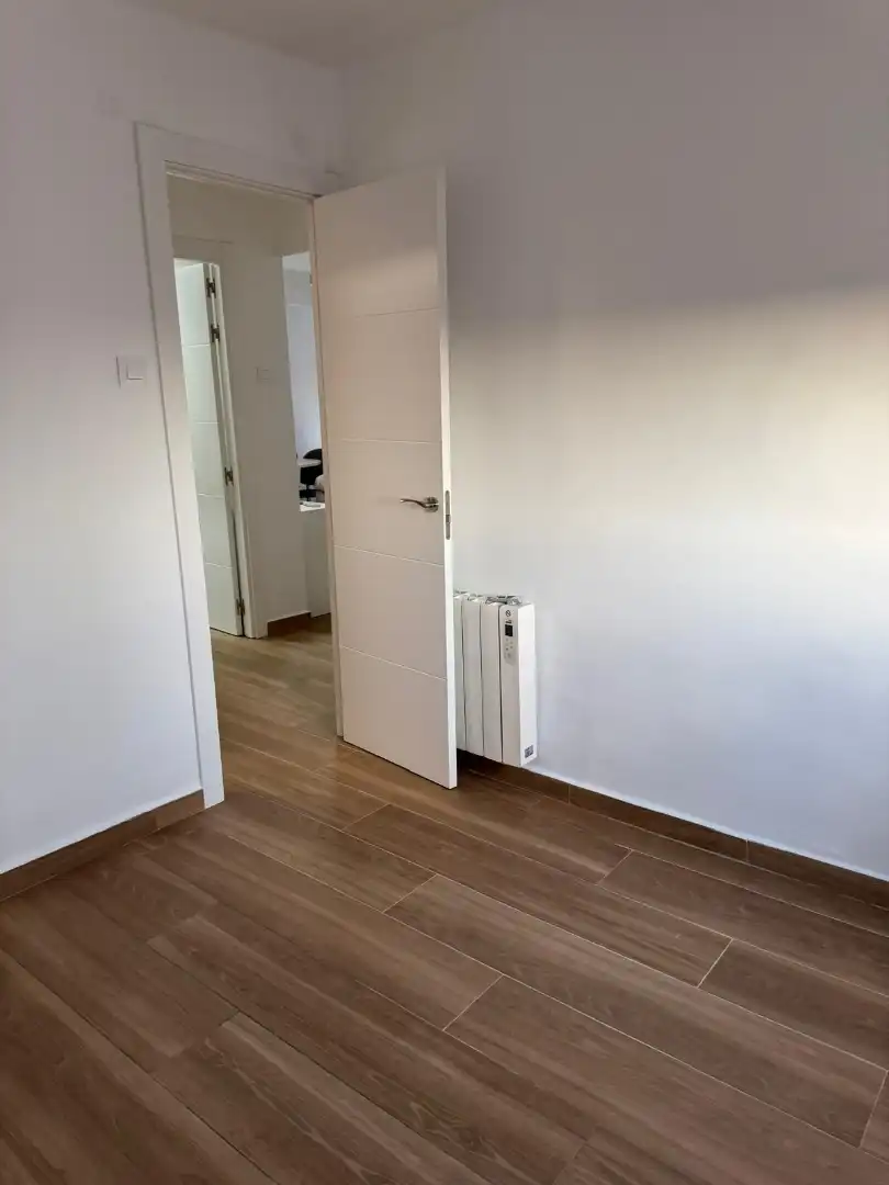 Wohnung zur Miete in Alcázar de San Juan mit Klimaanlage, Heizung und Möbliert
