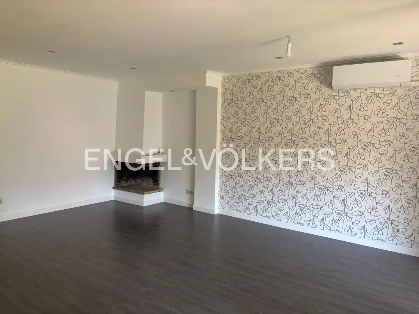 Sala de estar de Casa o chalet de alquiler en Las Rozas de Madrid con Aire acondicionado, Calefacción y Terraza