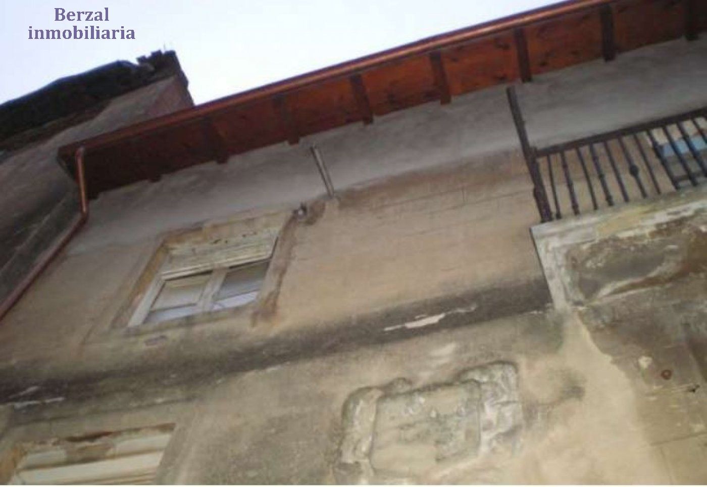 Vista exterior de Piso en venta en Navarrete