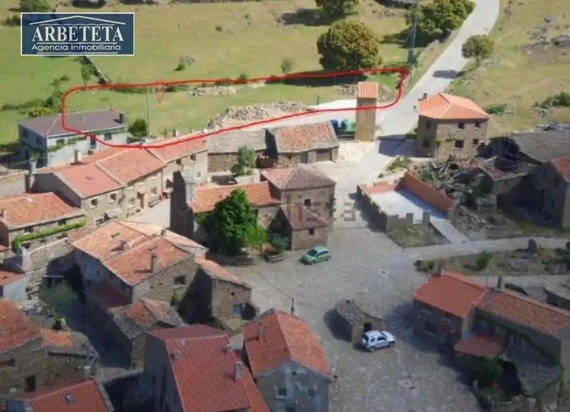 Vista exterior de Residencial en venda en Las Navas de Jadraque