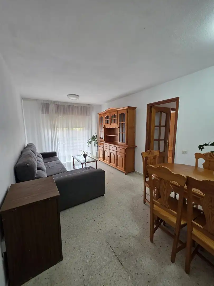Apartament amb ascensor en venda a Juan Carlos I