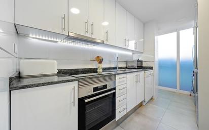 Kitchen of Flat for sale in Reus  with Air Conditioner, Terrace and Balcony