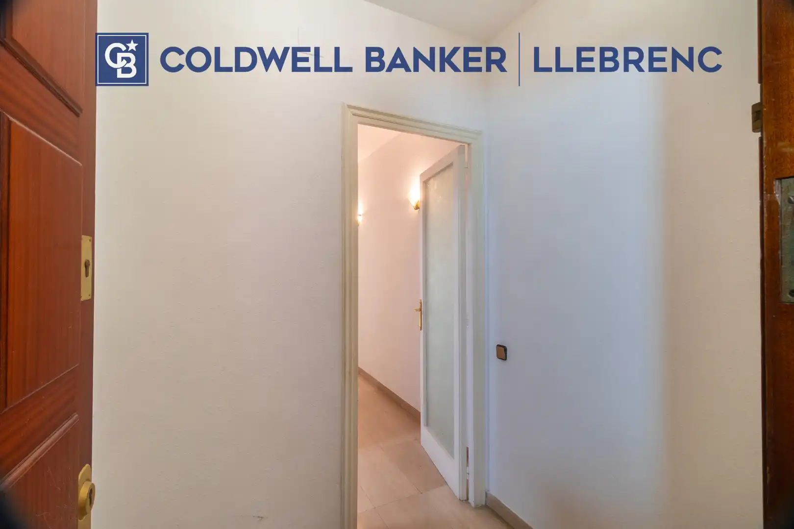 Flat for sale in Barcelona  with Air Conditioner, Heating and Parquet flooring