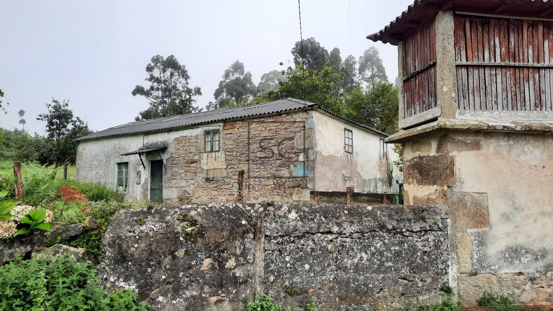 Vista exterior de Finca rústica en venda en Ferrol amb Jardí privat