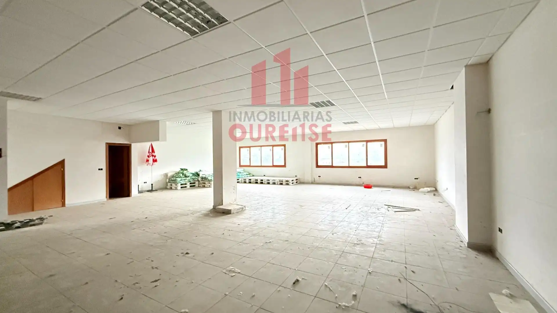 Fabrikhallen zur Miete in Ourense Capital 