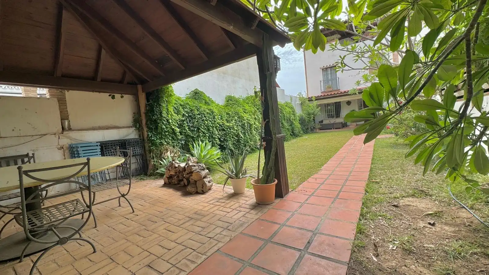 Jardí de Casa o xalet en venda en Torremolinos amb Aire condicionat, Calefacció i Jardí privat
