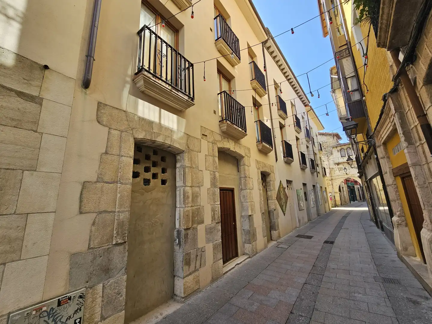 Vista exterior de Pis en venda en Medina de Pomar