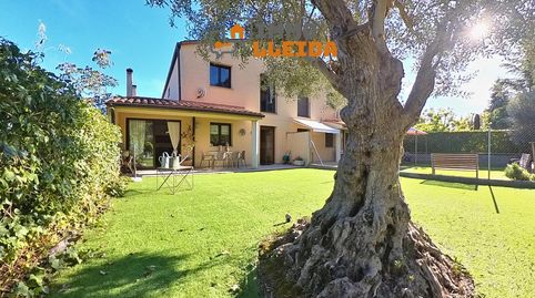 Foto 2 de Casa adosada en venta en Travessera de la Font, 17, Cubells, Lleida