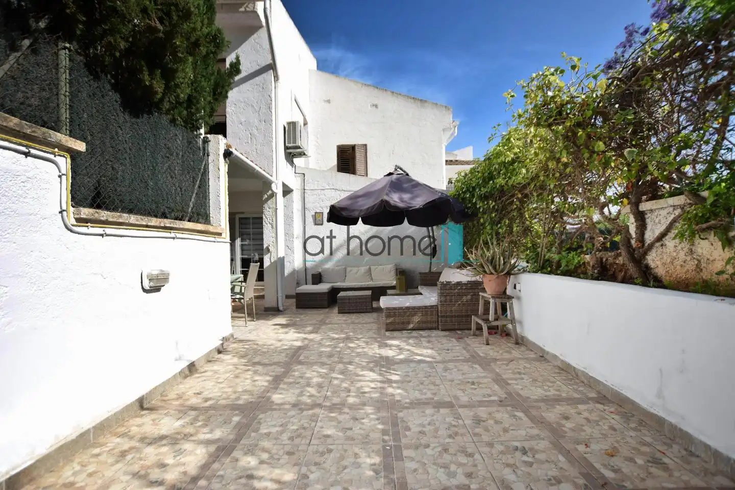 Terrasse von Einfamilien-Reihenhaus zur Miete in Sagunto / Sagunt mit Klimaanlage, Parkett und Terrasse