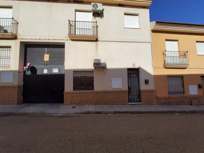 Exterior view of House or chalet for sale in Villafranca de Córdoba