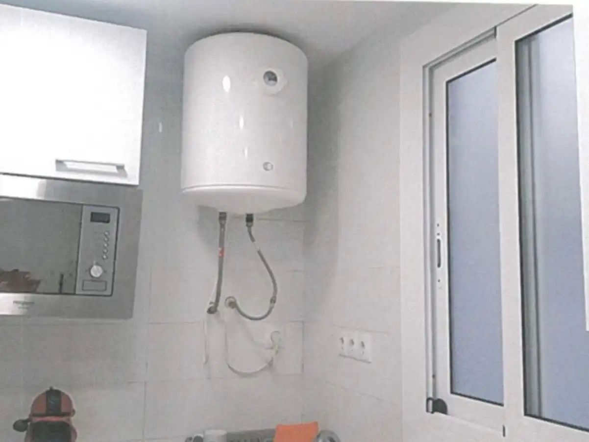 Flat for sale in Calle Santa Rosalía 150, imagen 8
