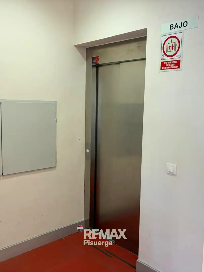 Moto avec ascenseur à vendre à Calle García Valladolid 2, imagen 13